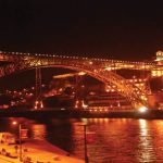 vista noctura puente y convento