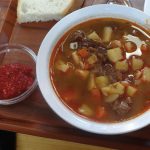 sopa de Guash con paprika