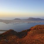 Vista-de-Isla-Graciosa-delde-el-Mirador-del-Rio