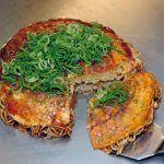 Okonomiyaki©Hiroshima-Convention-&-Visitors-Bureau-2